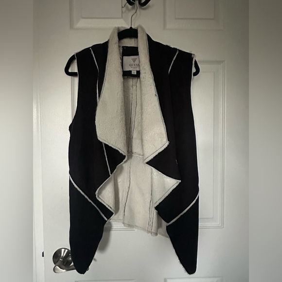 GUESS Women’s Faux Shearling Sherpa Waterfall Vest L – Cozy Ski Lodge Cabincore - Picture 8 of 8